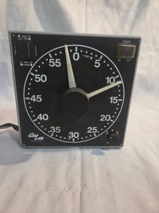 Vintage GraLab Electro-Mechanical Darkroom Timer