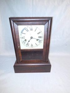 Antique Seth Thomas mantle clock