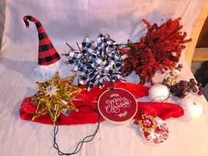 Christmas Decor Multiple Pieces
