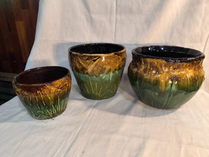 Vintage pottery planters-set of 3