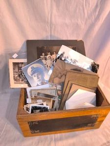 ANTIQUE pictures in wooden box