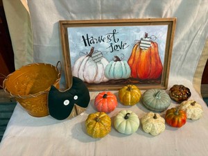 Fun Fall Decor pieces - Lot of 12