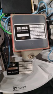 Ziess Microscope (619779)
