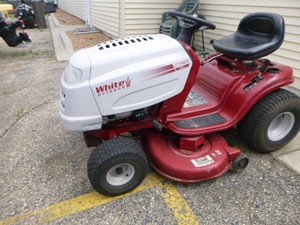 White Outdoor Riding Lawn Mower LT542H
