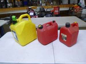 3 Gas Cans