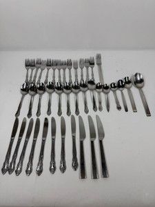 Large lot of Mixed Stainless Flatware Forks Spoons Butter Knives