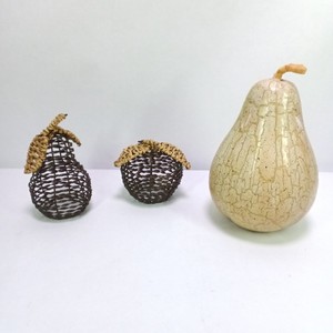 Lot of Decorative Apple and Pear Figurines