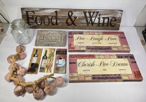 Lot of Food & Wine Kitchen Wall Dcor and Decorative Accents