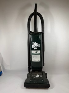 Dirt Devil Featherlite Bagged Upright Vacuum Cleaner