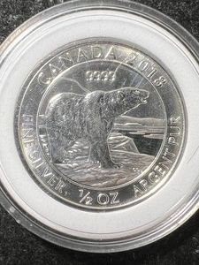 2018 CANADIAN POLAR BEAR HALF TROY OZ .9999 FINE SILVER IN AIRTITE