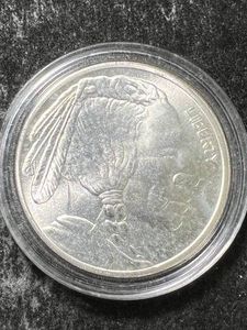 1 TROY OZ .999 FINE SILVER BUFFALO INDIAN ROUND IN AIRTITE