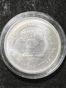 1 TROY OZ .999 FINE SILVER LIBERTY ROUND IN AIRTITE