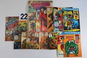 Lot of BooksComics - Howard The Duck