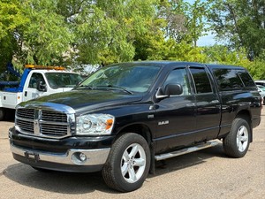 2008 DODGE RAM 1500 SLT 1 Owner  5.7L Hemi Motor  4x4 (NO RESERVE)