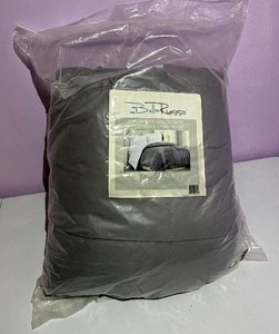 Bella Russo FullQueen Comforter New in Packaging