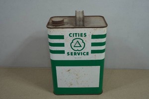 Vintage Cities Service 1-Gallon Outboard Motor Oil Can