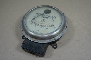 Antique Cities Service Automotive Exhaust Gas Analyzer