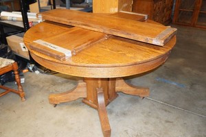 Dining Room Table with Leafs