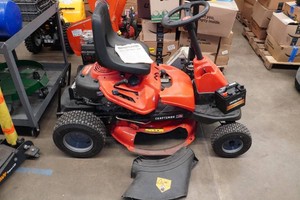 Craftsman R110 30 Gas Riding Lawn Mower