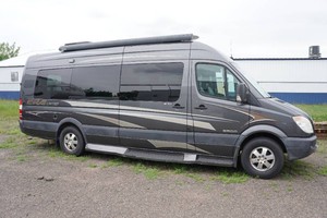 2009 Winnebago ERA Limited 170XL - Dodge Sprinter Chassis - Mercedes 3.0L Turbo-Diesel