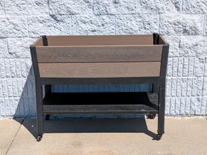 NEW KETER SIGNATURE COLLECTION ELEVATED GARDEN BED WITH CASTERS