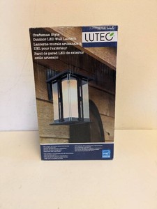 LUTEC CRAFTSMAN STYLE OUTDOOR LED WALL LANTERN