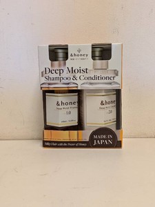 NEW & HONEY DEEP MOIST SHAMPOO & CONDITIONER
