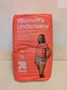 NEW UP&UP WOMENS UNDERWEAR SIZE LARGE 28 CT