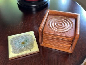 Wooden Coaster Set in Holder with Decorative Ceramic Tile Coaster