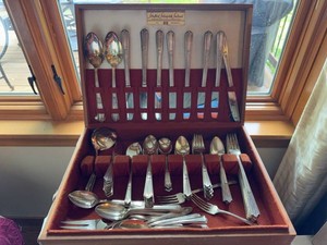 Stratford Silverplate Sectional Flatware Set in Wood Case Art Deco
