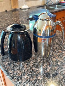Thermos Nissan Insulated Carafe Pair Chrome & Black Coffee Servers