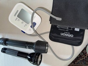 Mag-Lite & Duracell Flashlights with Omron Blood Pressure Monitor