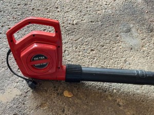 Black & Decker Bake-O-Vac 550 TBX Electric Hand Blower Vac