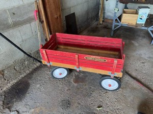 Vintage Radio Flyer Town & Country Wood Sided Red Pull Wagon