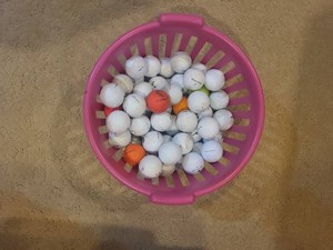 Assorted Golf Ball Lot Titleist Callaway Pinnacle Colored Practice Mix