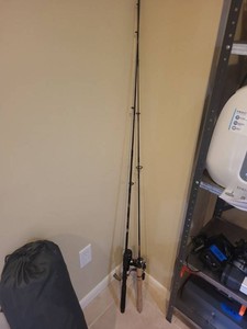 Pair of Spinning Rod & Reel Combos Shimano FX-2602A South Bend