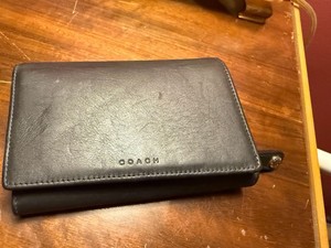 Coach Black Leather Trifold Long Wallet Snap Closure Zip Coin Pocket