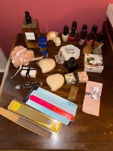 Mixed Vanity Bath & Beauty Lot OPI Marc Jacobs Dior Soap Perfume
