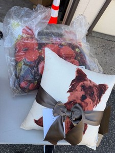 Decorative Throw Pillows Dog & Floral Print Accent Cushions