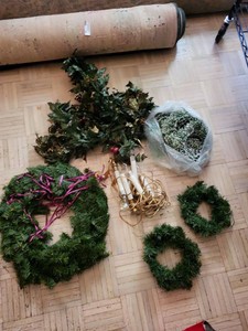 Lot of Assorted Christmas Decor Wreaths Garland Electric Candles