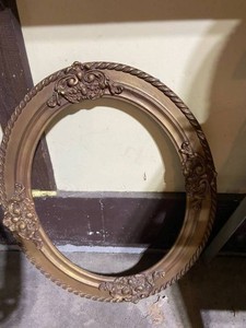 Vintage Oval Ornate Gold Tone Picture Frame Rococo Wall Decor