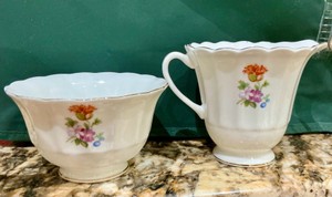 Set of Vintage Shelton Japan porcelain cream and sugar bowl