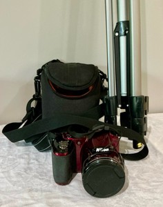 Nikon HD Coolpix L820 camera with bag and tripod