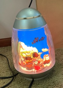 Childs motion lamp, fish themed toy