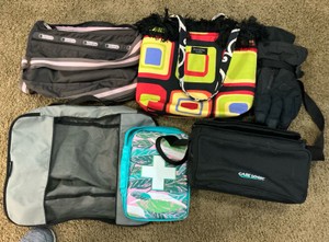 Misc bags and cases, bagolitas by Janice, LeSportsack
