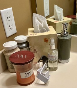 Candles, room fresheners, Kleenex box cover