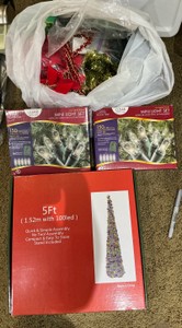 Group of various Christmas, 5 Christmas tree, mini light sets