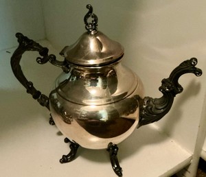 Vintage FB Rogers 1960 Silver Plate Tea Pot