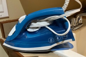 Black And Decker Iron