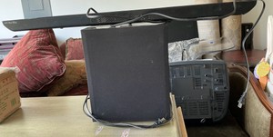 Samsung dolby soundbar and subwoofer
